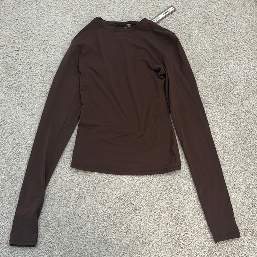 SKIMS Fits Everybody Long Sleeve Top